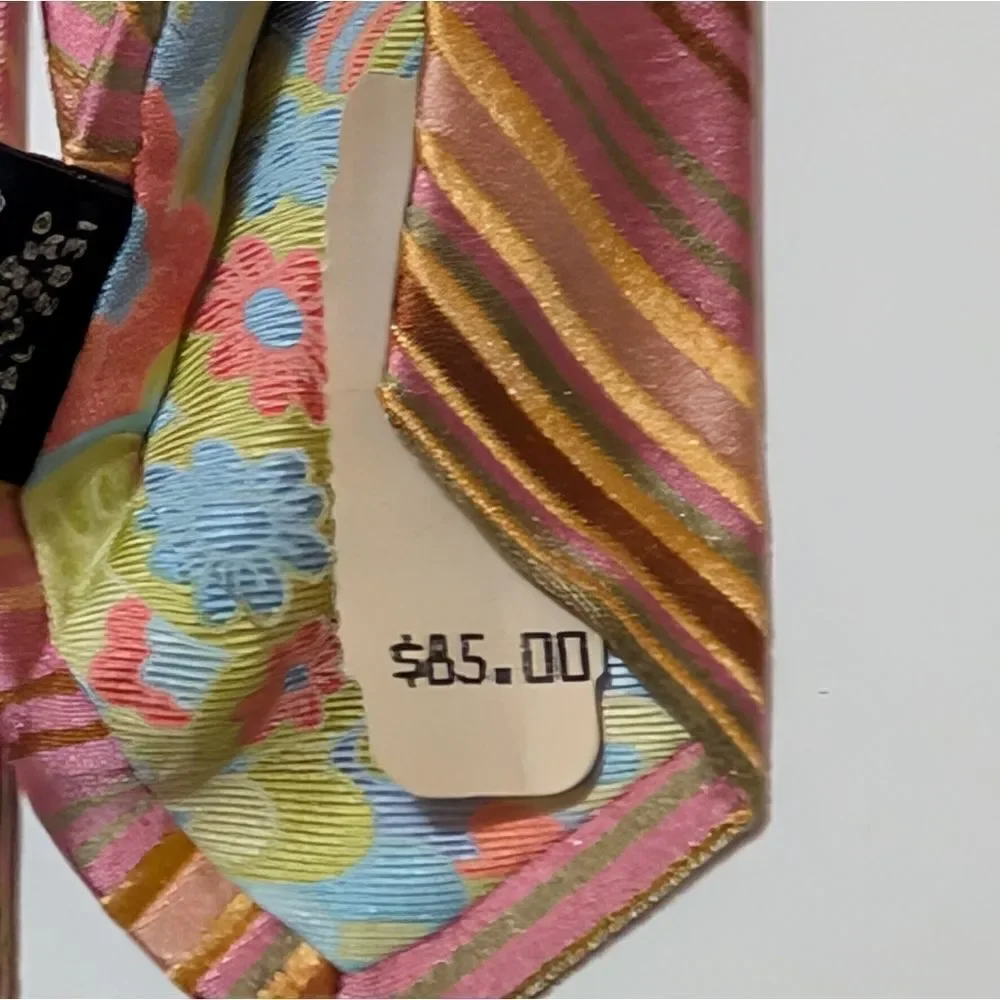 TED BAKER LONDON Pink/Burgundy stripe Silk USA Handmade Necktie/Tie